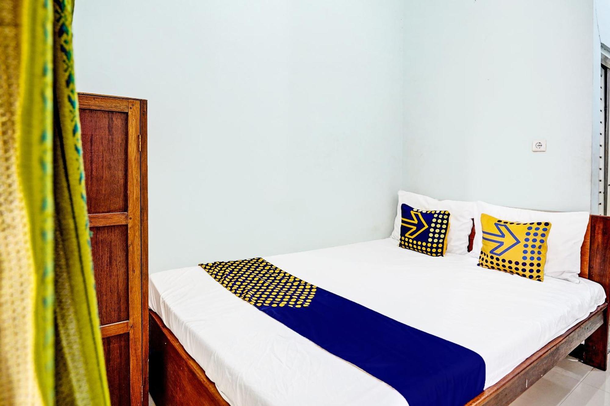 Oyo Life 91866 Paradise Ok Kost Syariah Mojokerto Exterior photo